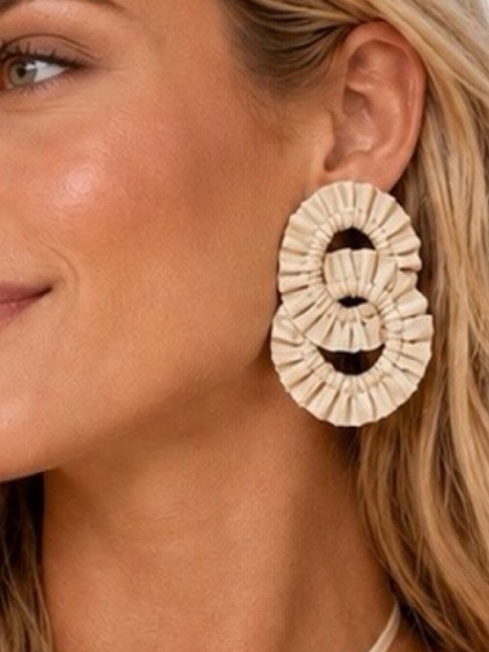 NWT Tuckernuck Carraway Cream Leather
Statement Earrings Ruffle Spiral